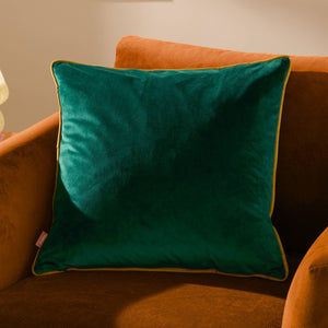 Meridian Velvet Cushion Emerald/Moss