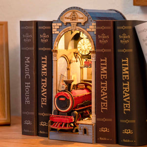 Back To The Future III (Jules Verne Time Train) Station Scene  - DIY Book Nook Kit