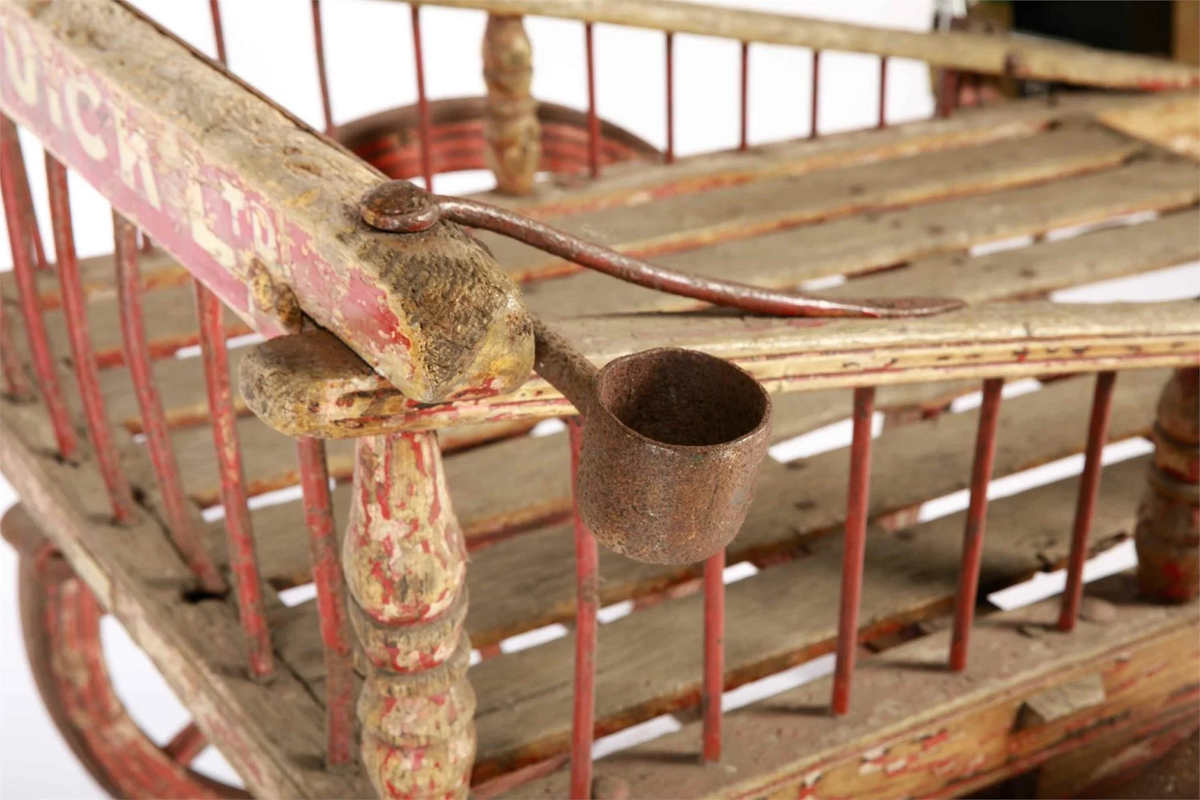 Antiques Cart